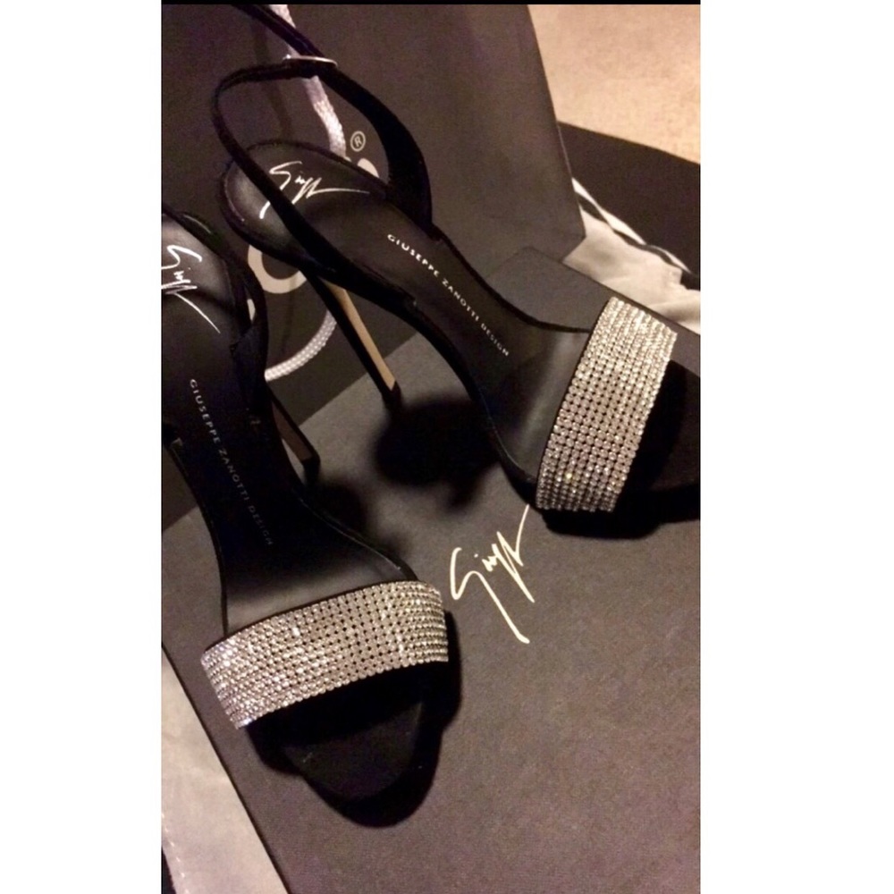 Black Giuseppe heels